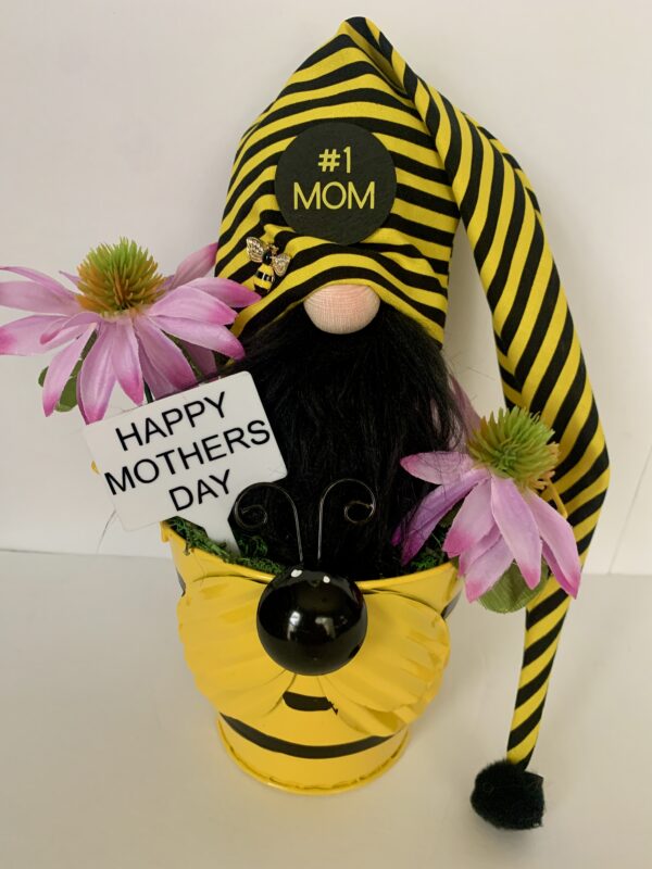 bumble bee gnome in pot